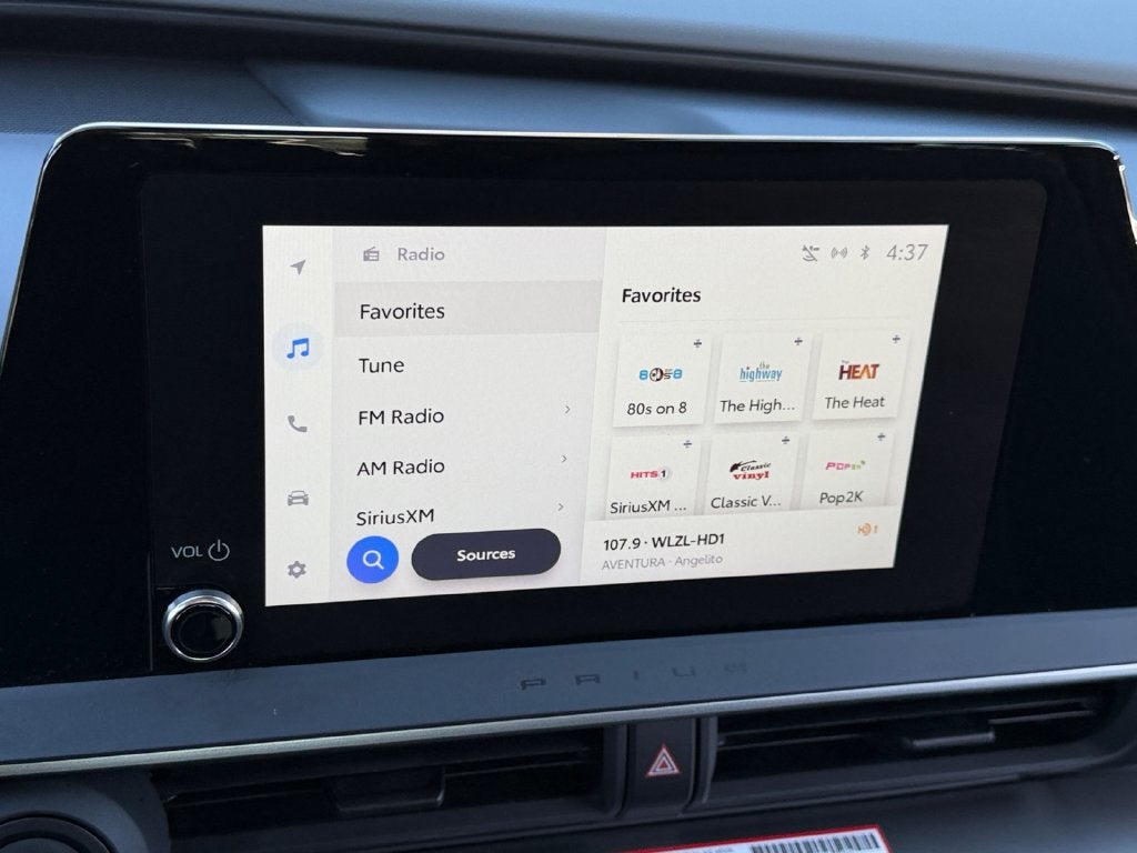 2025 Toyota Prius LE