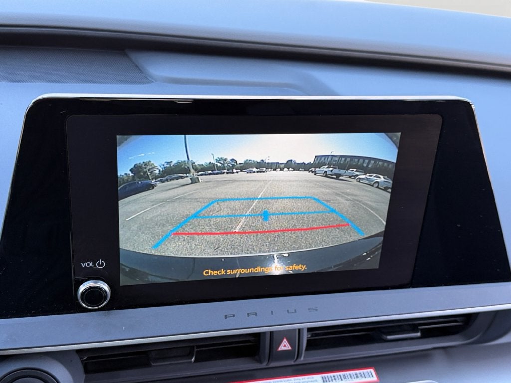 2025 Toyota Prius LE