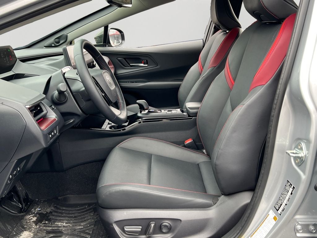 2025 Toyota Prius Plug-In Hybrid XSE Premium