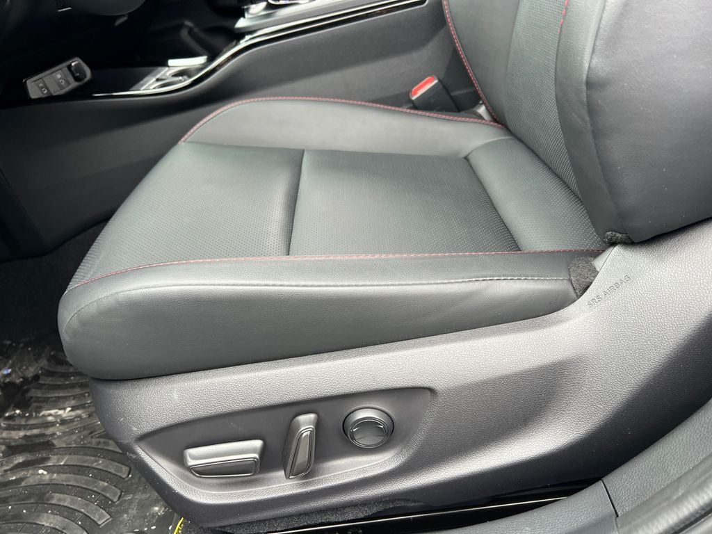 2025 Toyota Prius Plug-In Hybrid XSE Premium