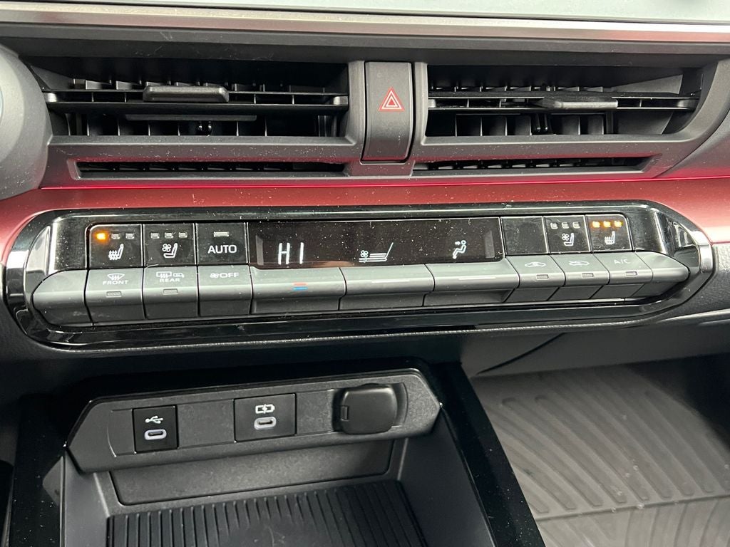 2025 Toyota Prius Plug-In Hybrid XSE Premium