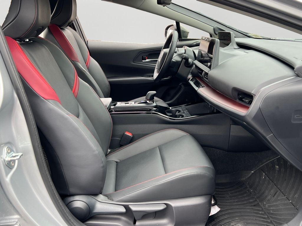 2025 Toyota Prius Plug-In Hybrid XSE Premium