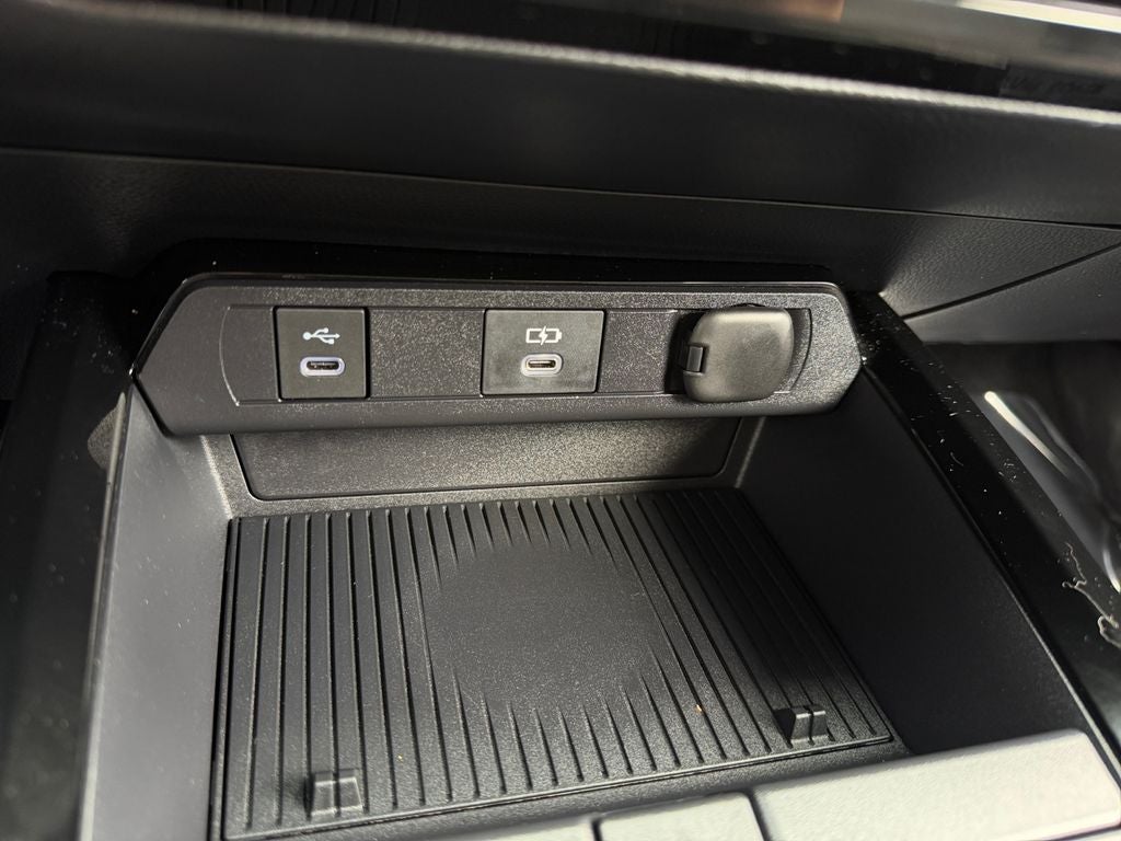 2023 Toyota Prius XLE