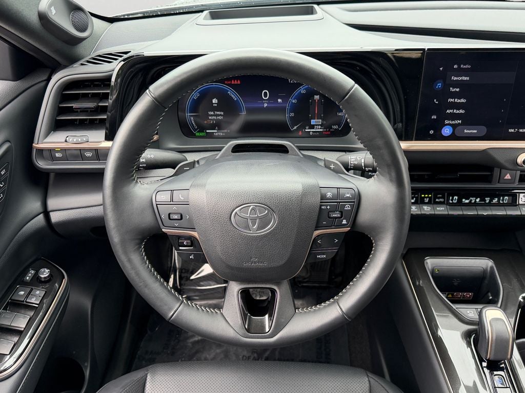 2025 Toyota Crown Platinum