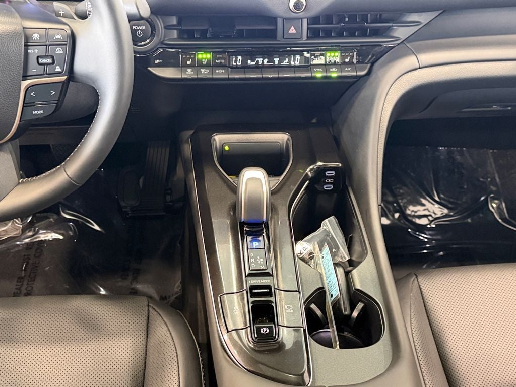 2026 Toyota Crown Platinum