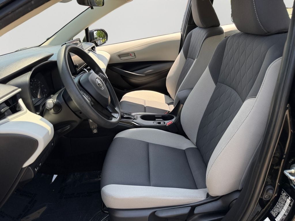 2025 Toyota Corolla Hybrid LE