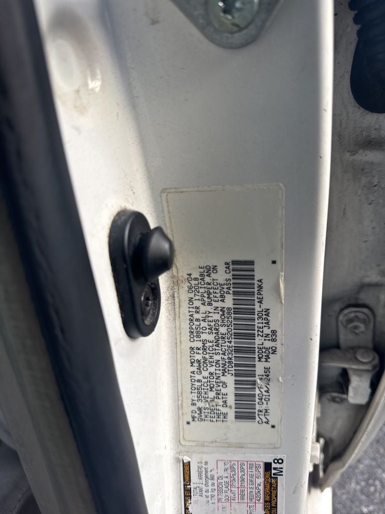 2005 Toyota Corolla LE