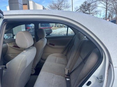 2005 Toyota Corolla LE