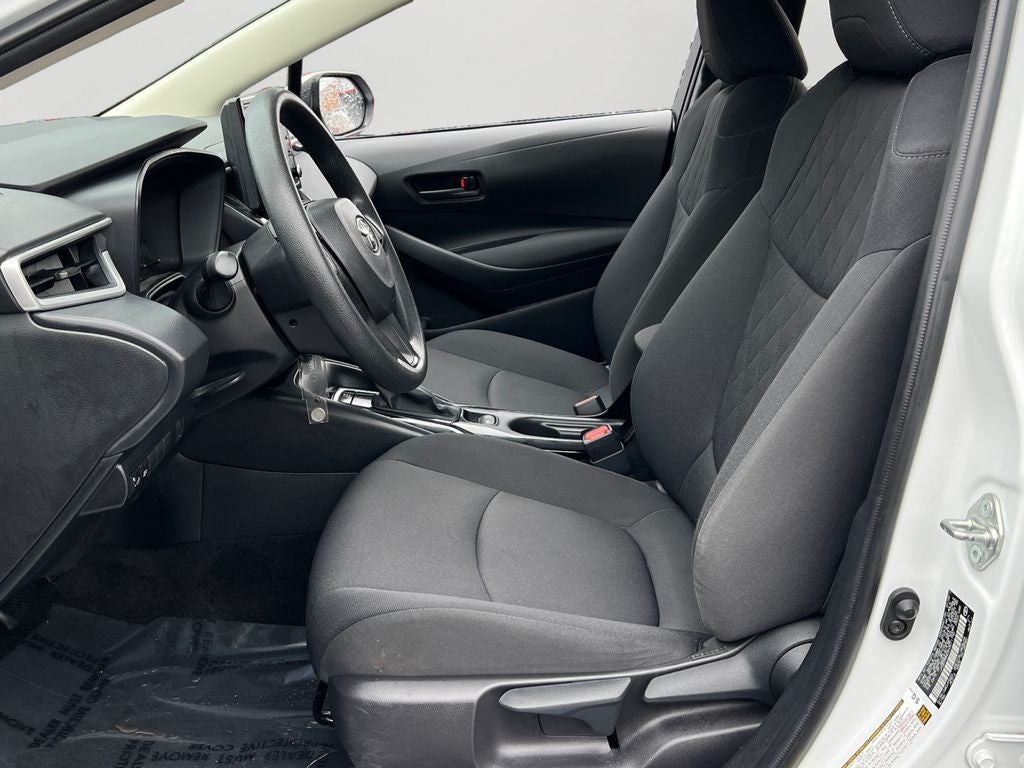 2022 Toyota Corolla LE Super Low Miles!
