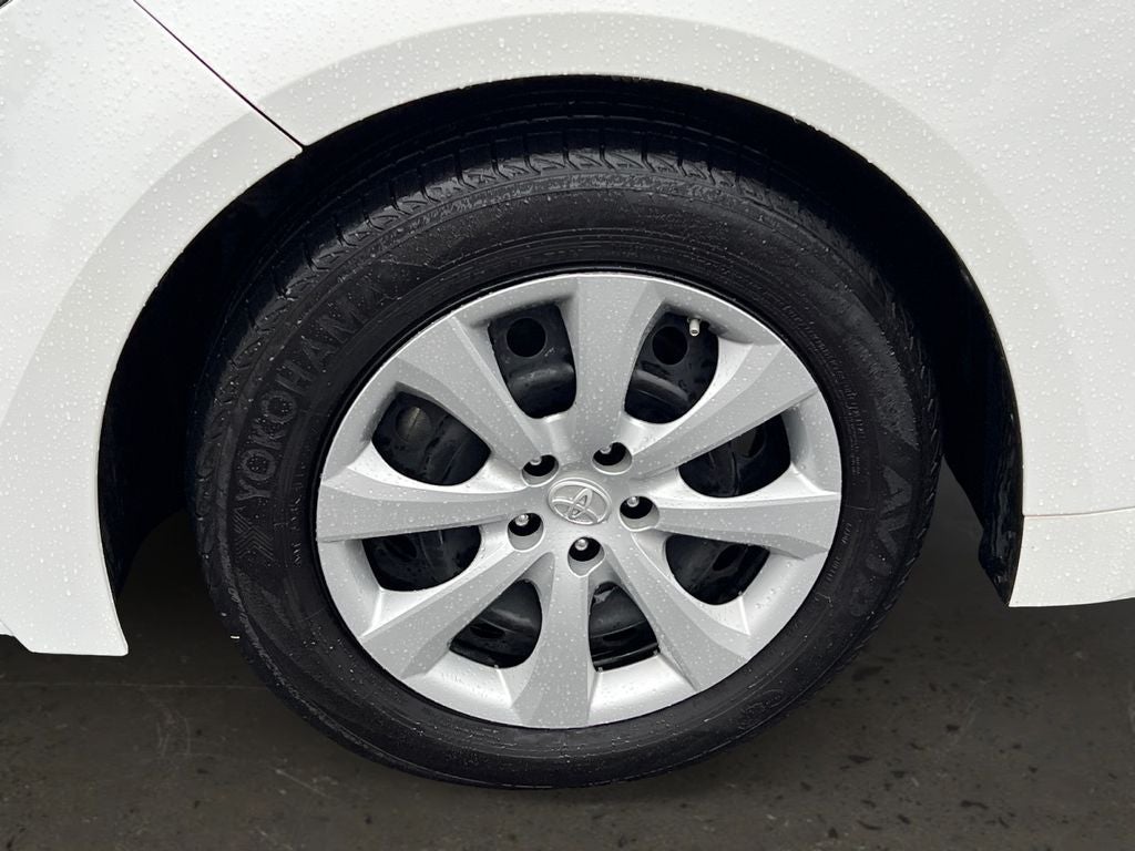 2022 Toyota Corolla LE Super Low Miles!