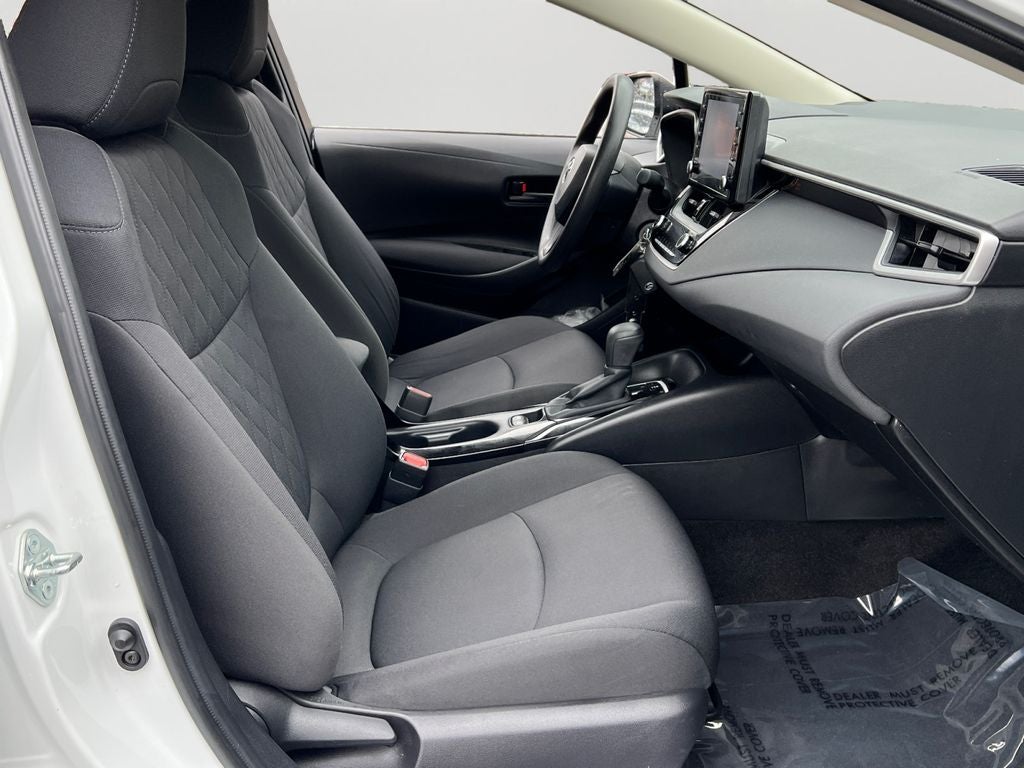 2022 Toyota Corolla LE Super Low Miles!