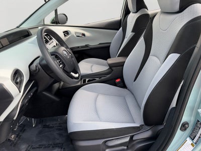 2019 Toyota Prius LE