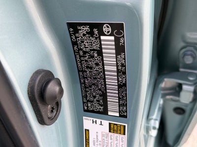 2019 Toyota Prius LE