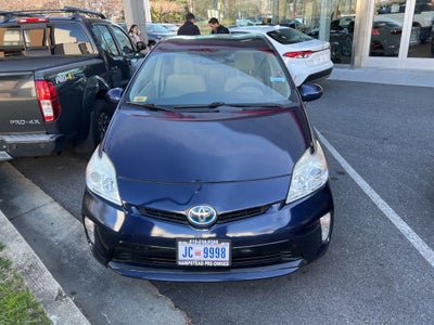 2014 Toyota Prius Five Super Low Miles!