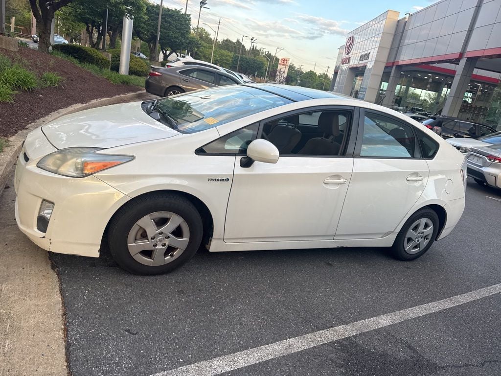 2010 Toyota Prius III