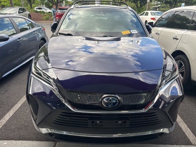 2022 Toyota Venza XLE