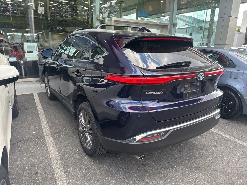 2022 Toyota Venza XLE