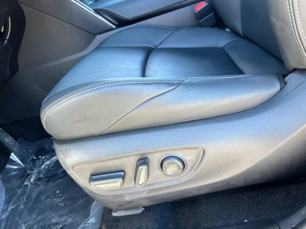 2023 Toyota Venza Nightshade