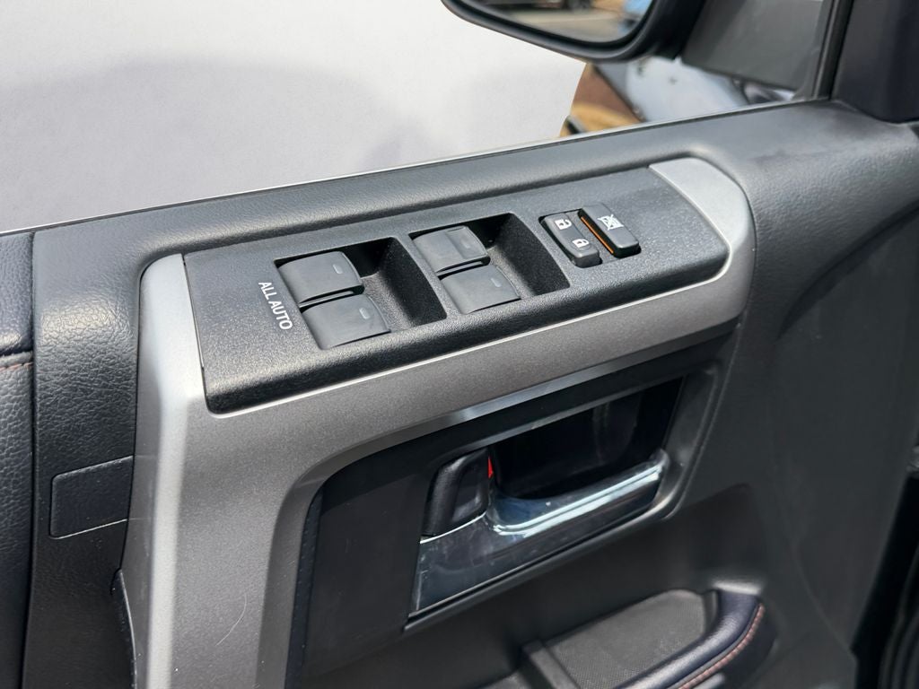 2023 Toyota 4Runner Limited W/ 3RD ROW!