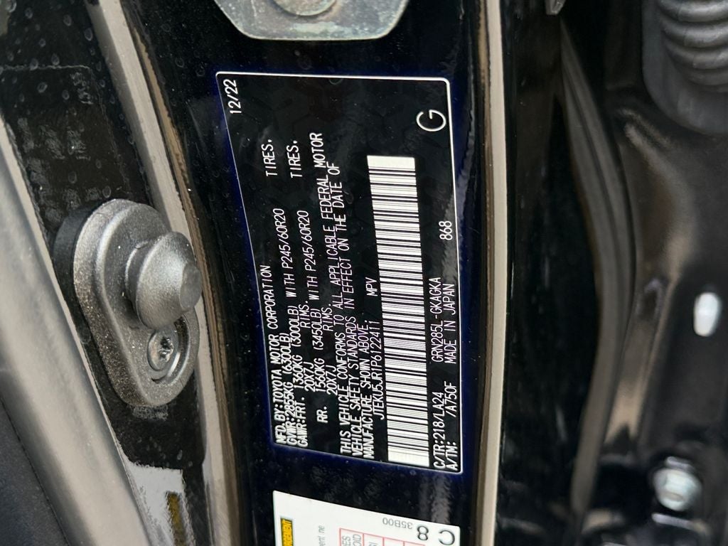 2023 Toyota 4Runner Limited W/ 3RD ROW!