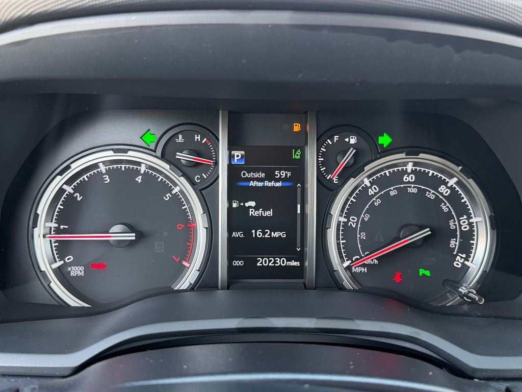 2023 Toyota 4Runner Limited W/ 3rd Row Very Rare!