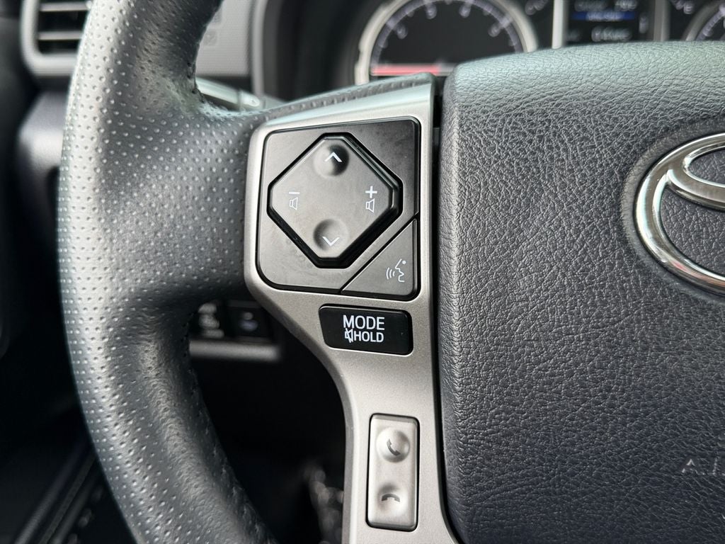 2024 Toyota 4Runner Limited W/ 3RD ROW!