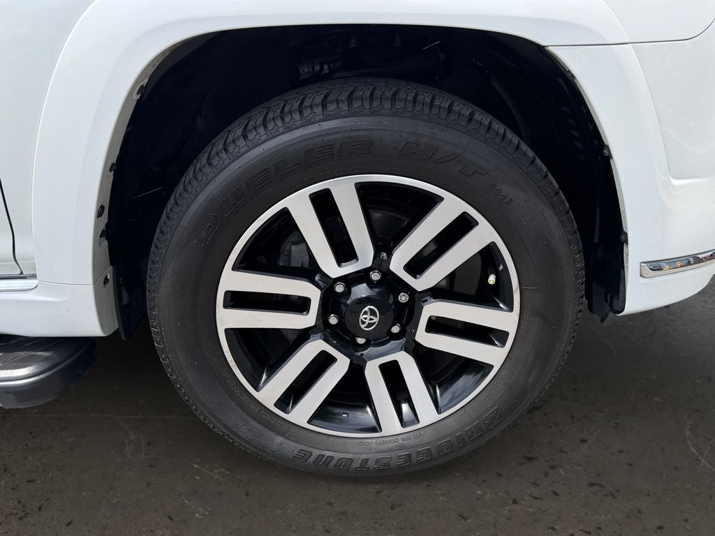 2024 Toyota 4Runner Limited W/ 3RD ROW!