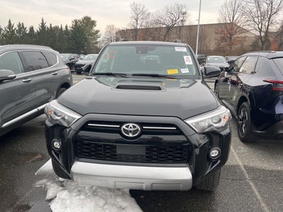 2024 Toyota 4Runner TRD Off-Road