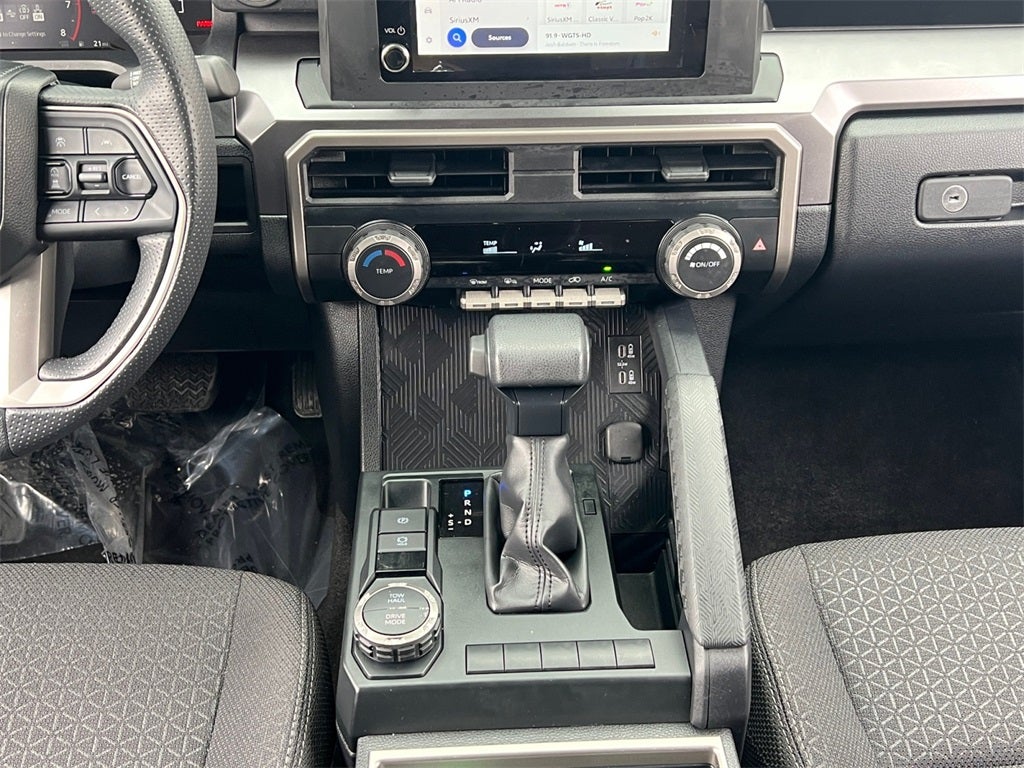 2025 Toyota 4Runner SR5 3rd Row seating!