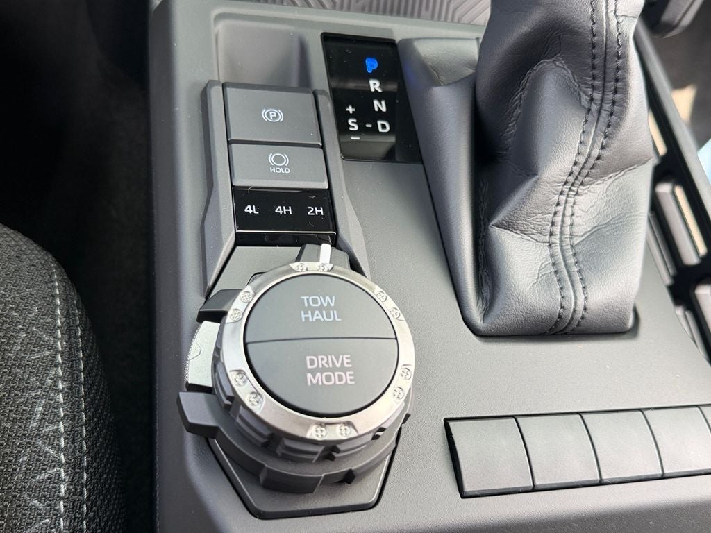 2026 Toyota 4Runner SR5 W/ 3RD SEATING!