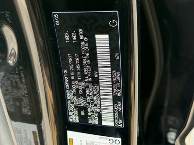 2025 Toyota 4Runner SR5 W/ 3RD ROW SEATING!