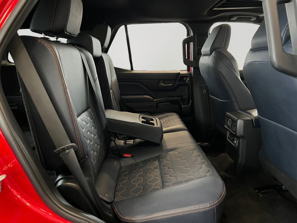 2025 Toyota 4Runner i-FORCE MAX Hybrid Platinum