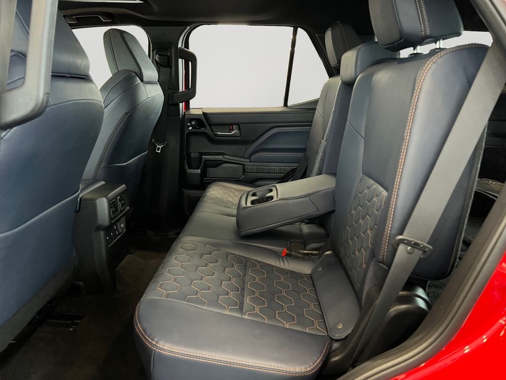 2025 Toyota 4Runner i-FORCE MAX Hybrid Platinum