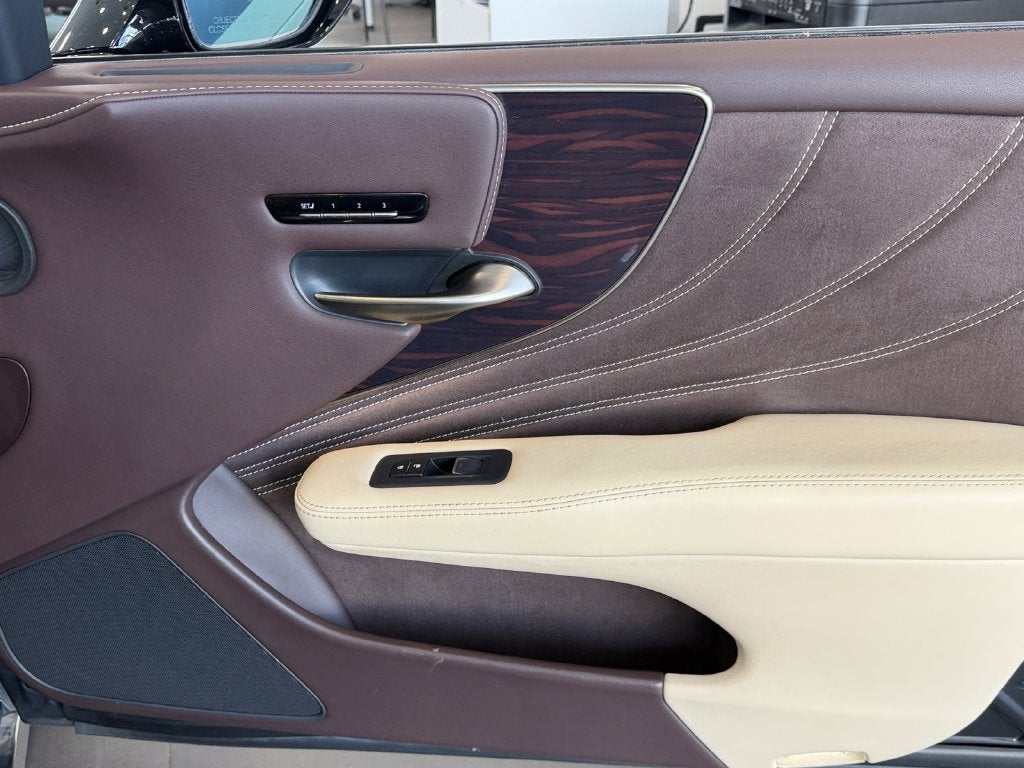 2020 Lexus LS 500 Base 500 Base LUXURY PACKAGE & MARK LEVINSON AUDIO!