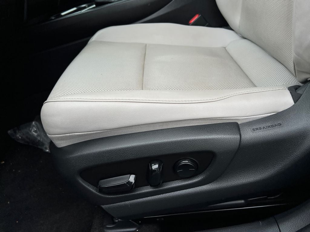 2019 Lexus UX 250h Base 250h Base