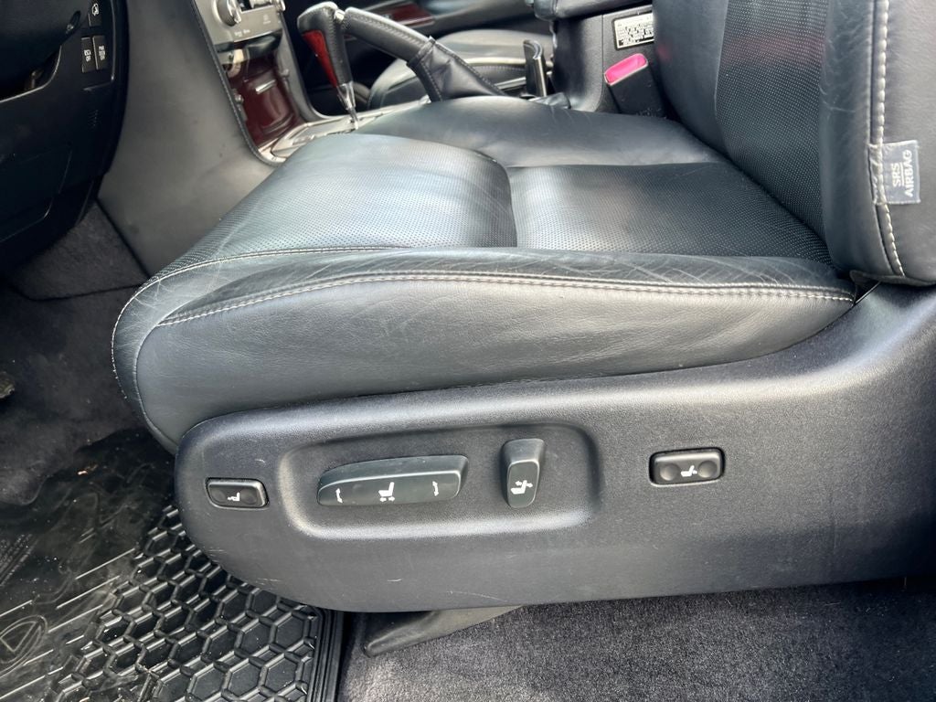 2013 Lexus LX 570 570 Low Miles w/ Rear Entertainment!