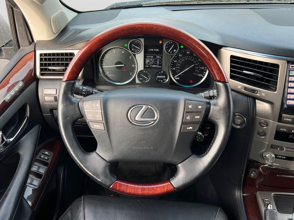 2013 Lexus LX 570 570 Low Miles w/ Rear Entertainment!