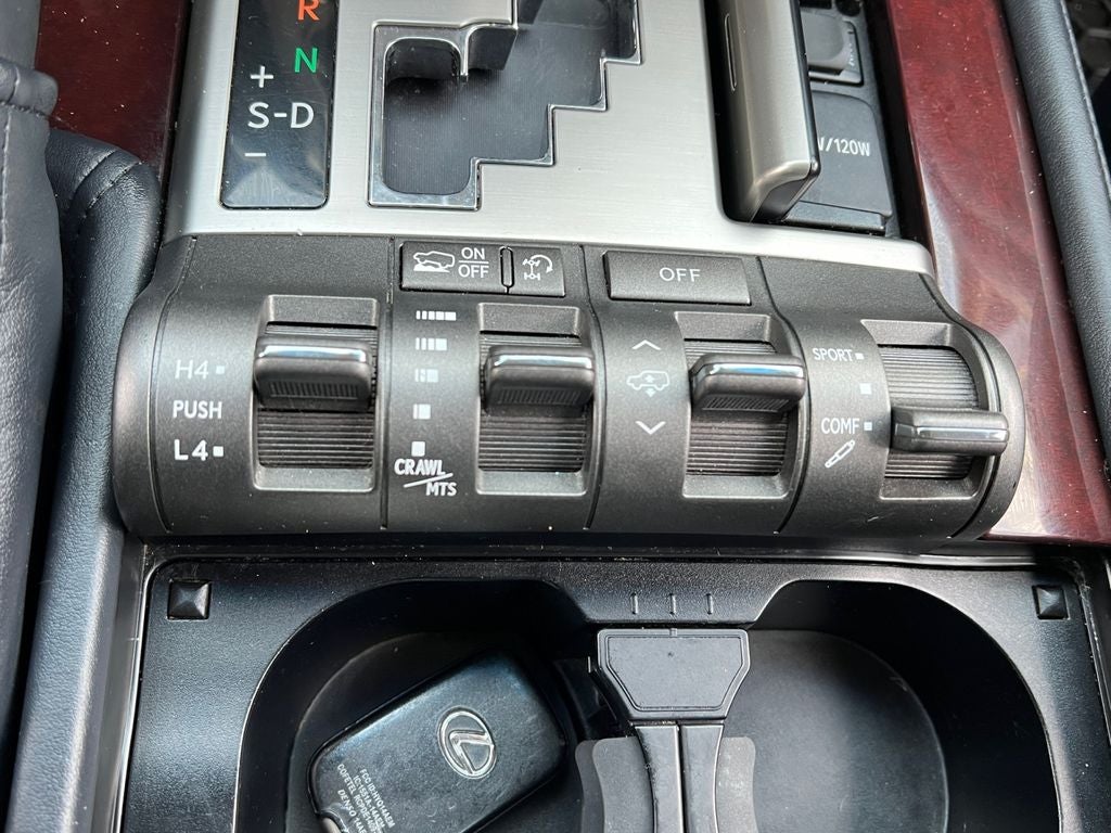 2013 Lexus LX 570 570 Low Miles w/ Rear Entertainment!