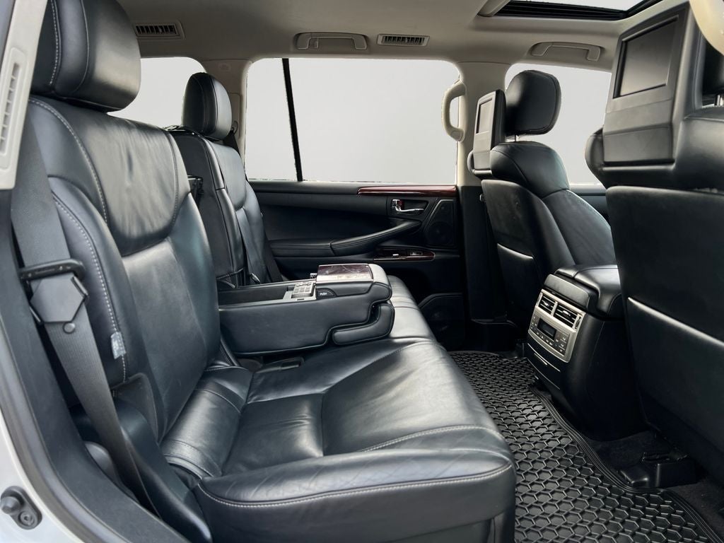 2013 Lexus LX 570 570 Low Miles w/ Rear Entertainment!