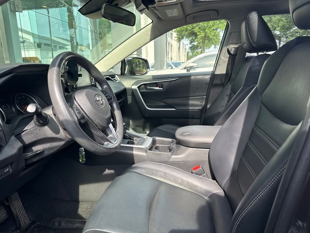 2019 Toyota RAV4 XLE Premium