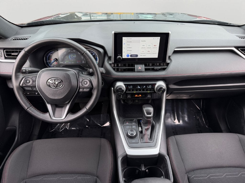 2025 Toyota RAV4 Plug-In Hybrid SE