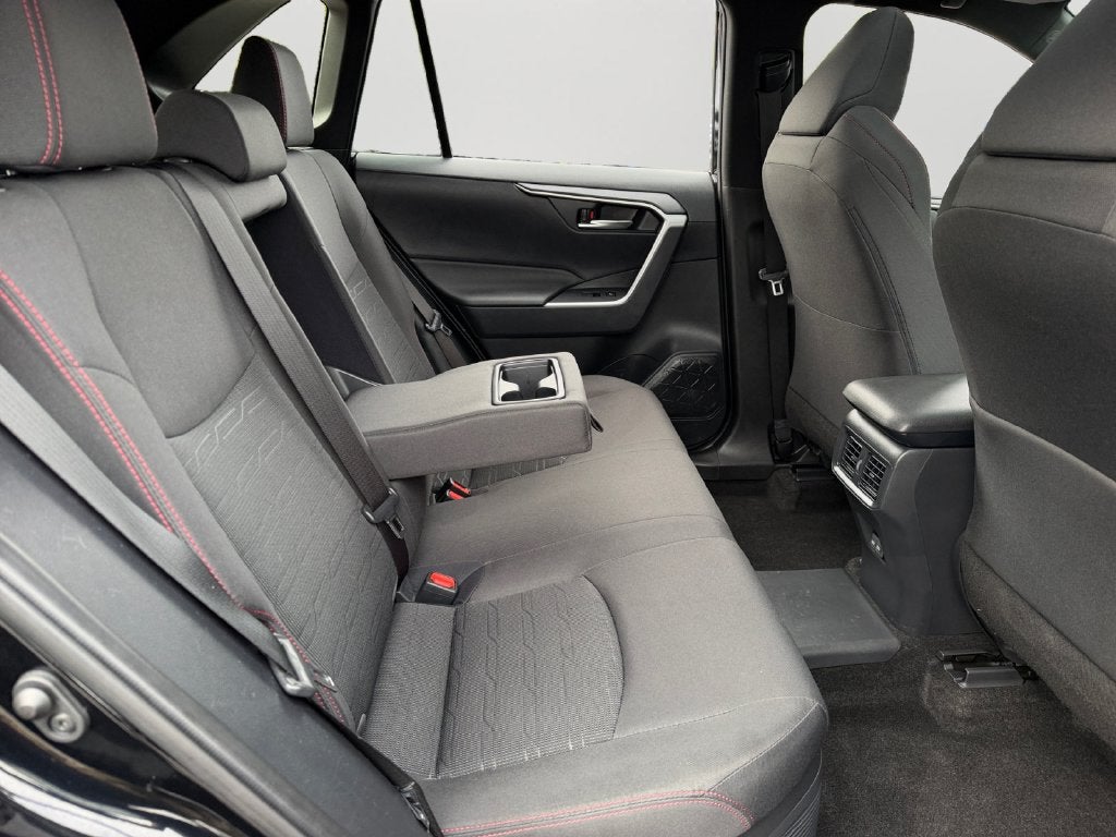 2025 Toyota RAV4 Plug-In Hybrid SE