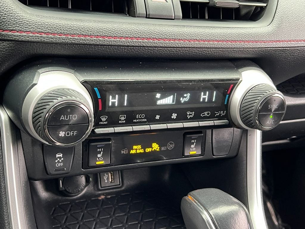 2023 Toyota RAV4 Prime SE W/ Leather Seats!