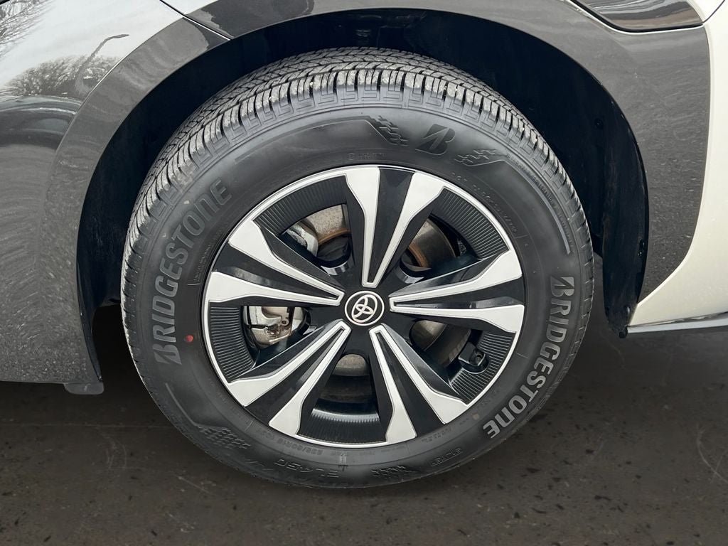 2024 Toyota bZ4X XLE
