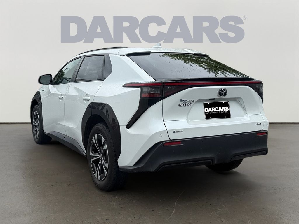 2024 Toyota bZ4X XLE