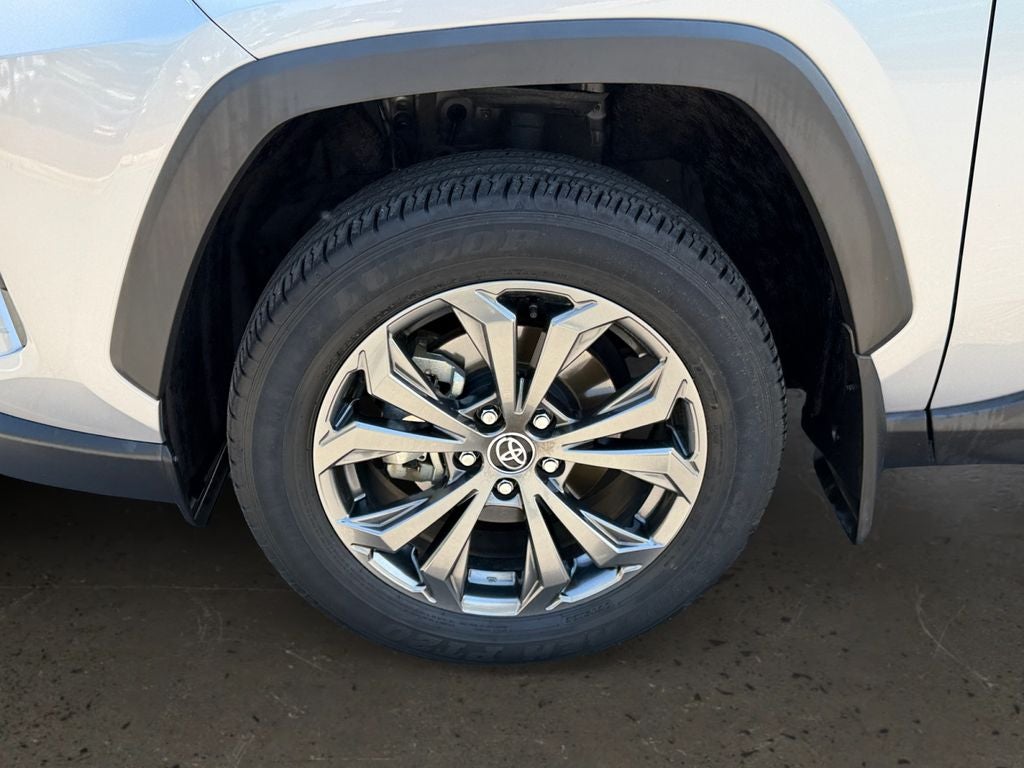 2025 Toyota RAV4 Hybrid XLE Premium
