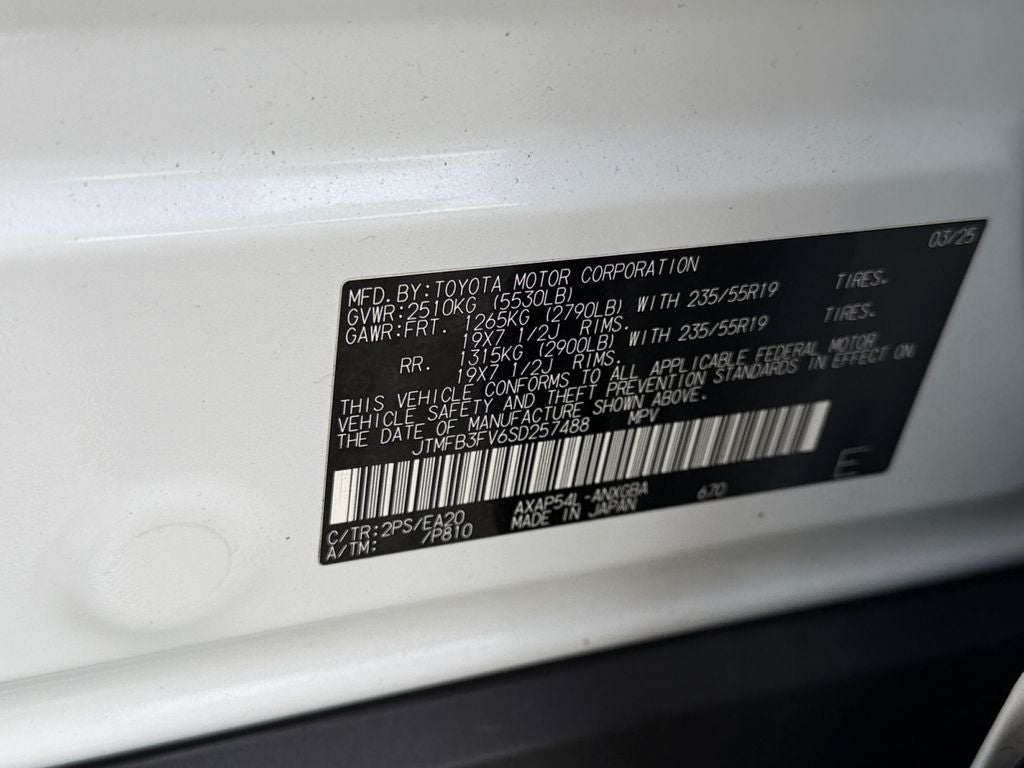 2025 Toyota RAV4 Plug-In Hybrid XSE