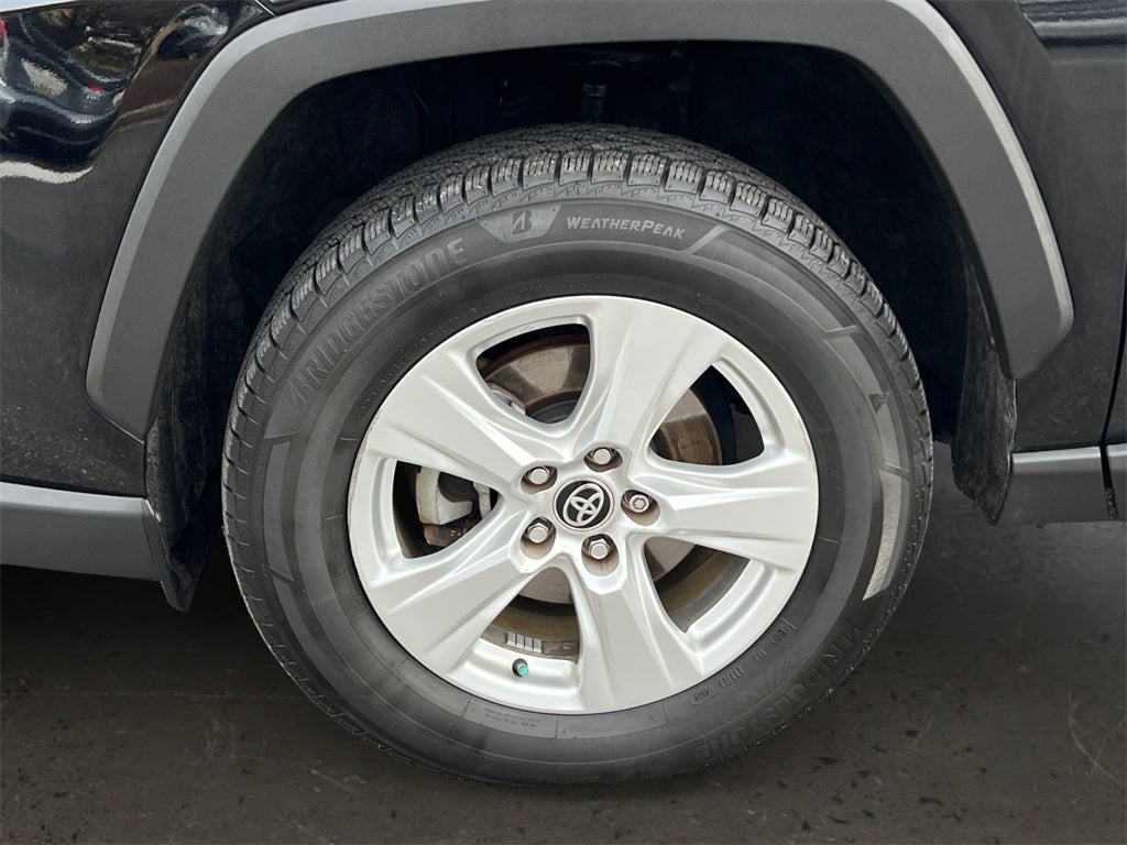 2020 Toyota RAV4 Hybrid XLE