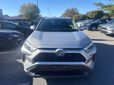 2023 Toyota RAV4 Hybrid XLE W/ SUNROOF!