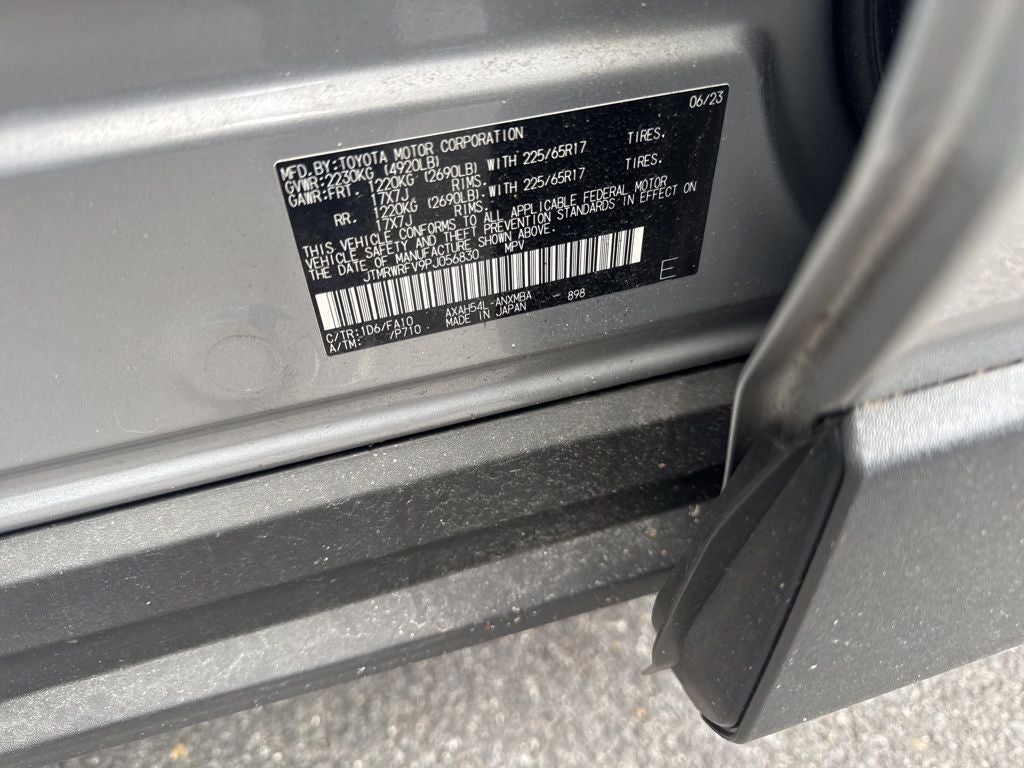 2023 Toyota RAV4 Hybrid XLE